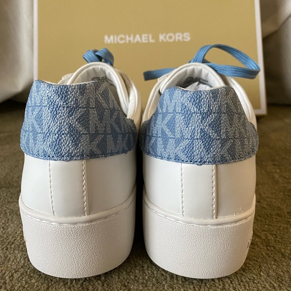 MICHEAL KORS “POPPY STRIPE” LACE-UP SIGNATURE SNEAKERS - Picture 8 of 13